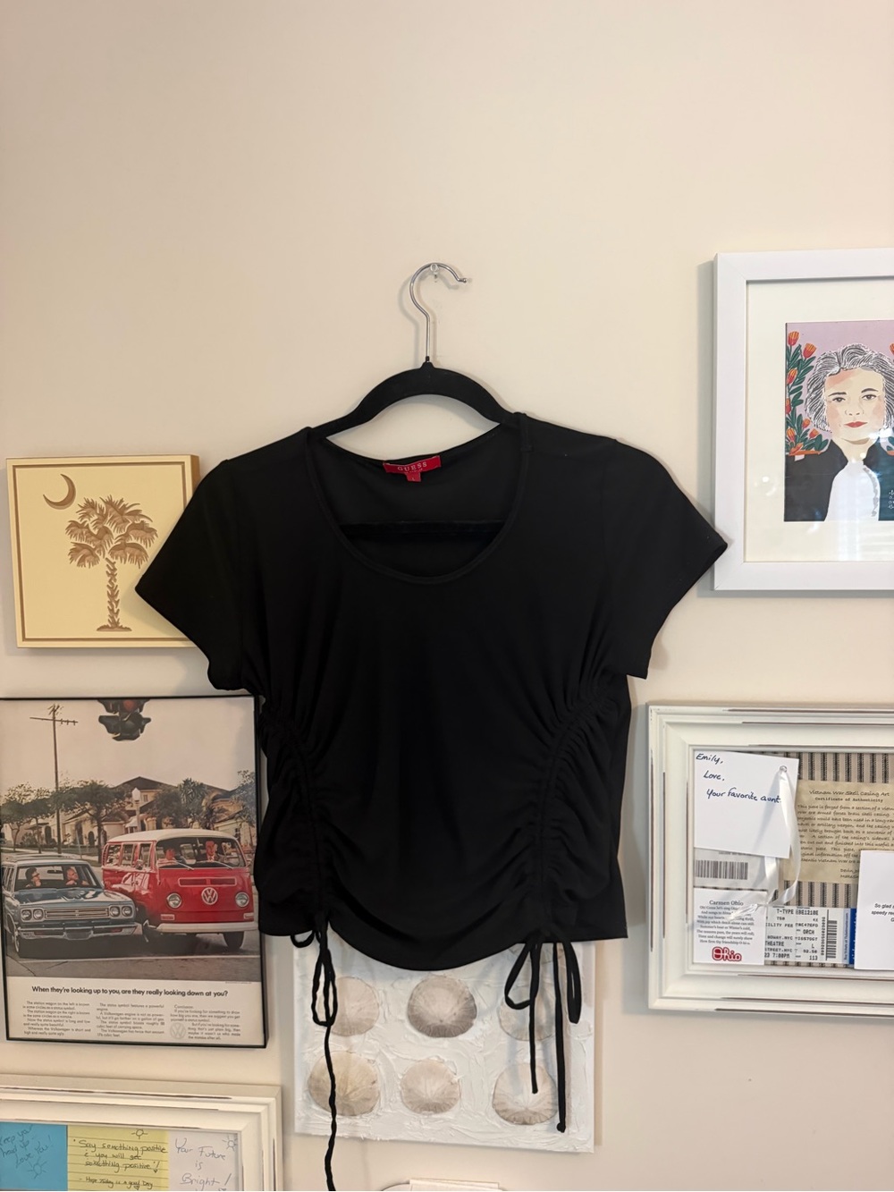 Guess Large Women’s Black Ruched Short Sleeve Top
